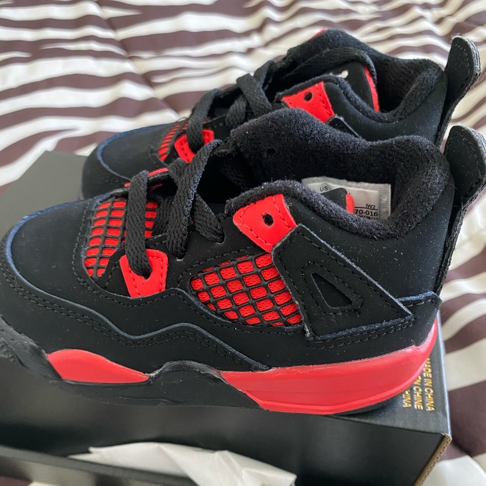 Jordan Retro 4